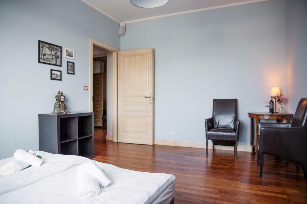 75M2 Apartament Kopernik Z Widokiem Na Jasna Gore Częstochowa Eksteriør billede